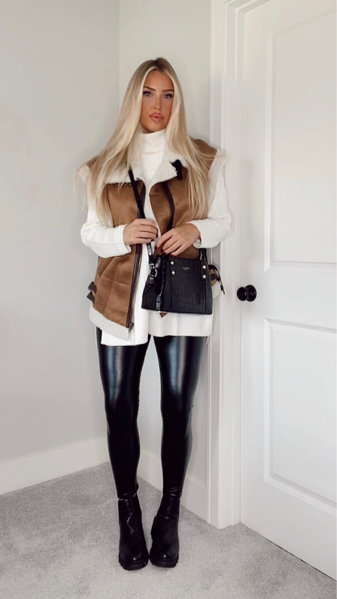 Thanksgiving outfit idea

#LTKfindsunder100 #LTKHoliday #LTKSeasonal