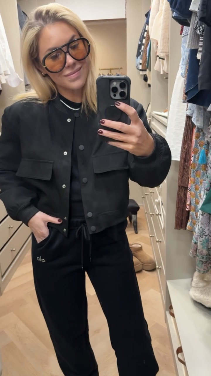 Styling Alo sweats (high/low version with Amazon jacket and Bottega Veneta sunglasses)

Black sweatpants
Sweatshirt 
Alo sweats
Alo sweatshirt
Alo sweatpants

Accolade Crewneck pullover

Accolade Crew neck pullover

 #LTKFindsUnder50

#LTKActive #LTKdayinmylife