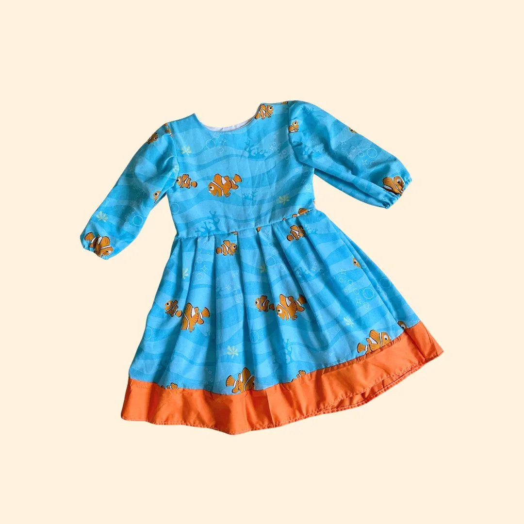Finding Nemo Inspired Vintage Sheet Dress // Womens Small // Y2k // Disneyland // Disney World //... | Etsy (US)