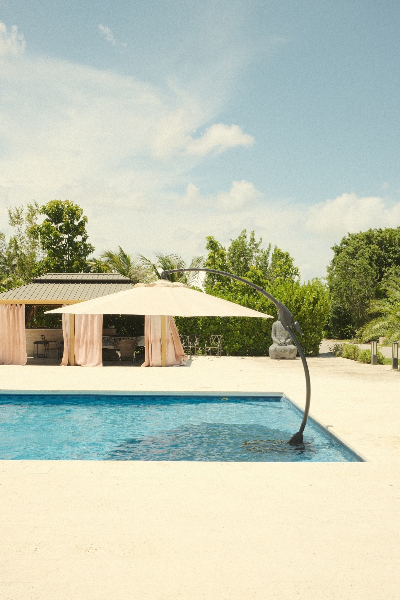 Elegant umbrellas for your outdoor space. Perfect for relaxing in the sun!

#LTKHome #LTKSaleAlert #LTKmomlife