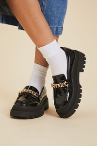 Curb Chain Lug-Sole Loafers | Forever 21 (US)