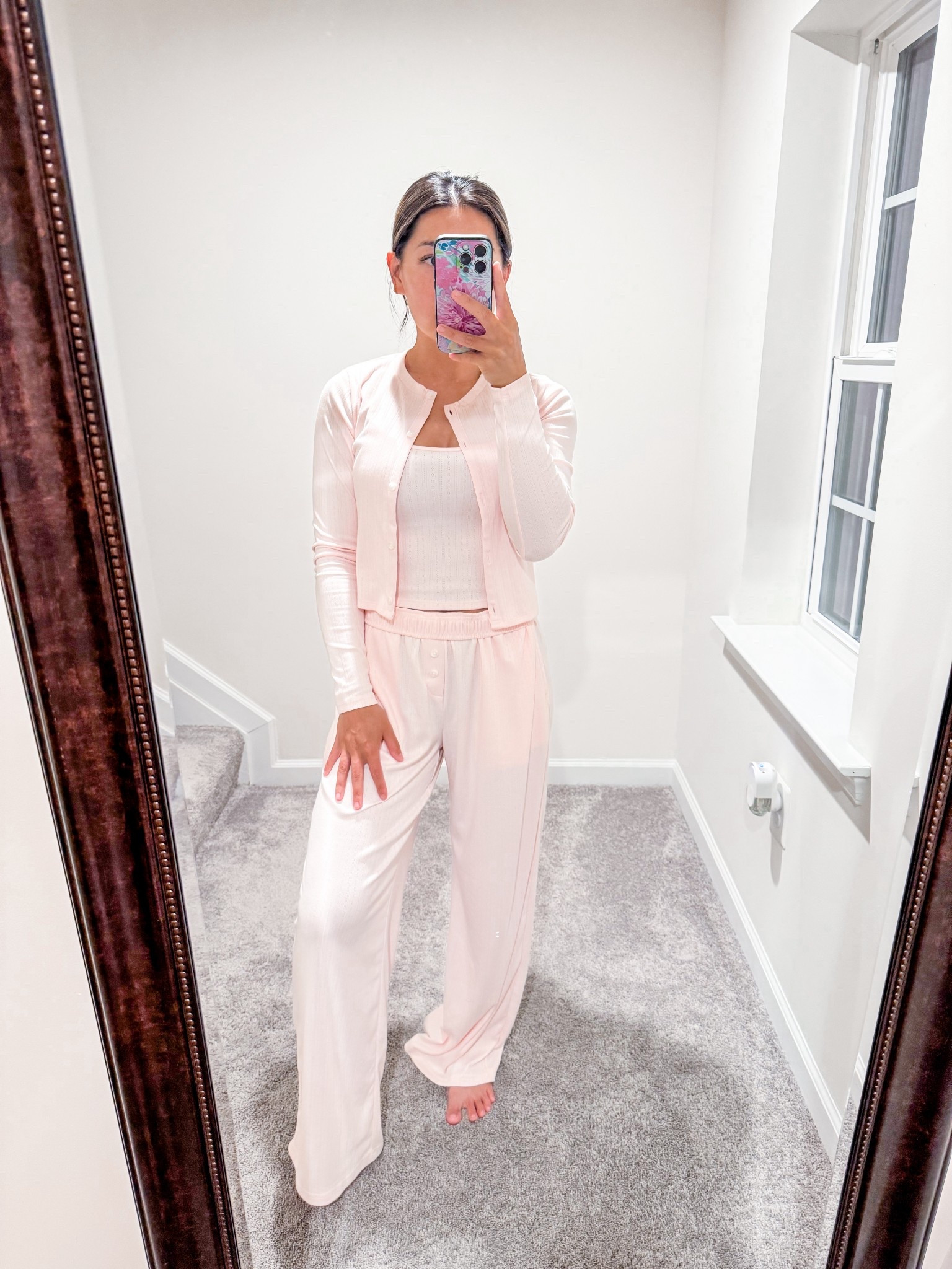 Wearing size XS!

Extremely soft and TTS. 

#LTKFindsUnder50 #LTKSaleAlert #LTKPetite