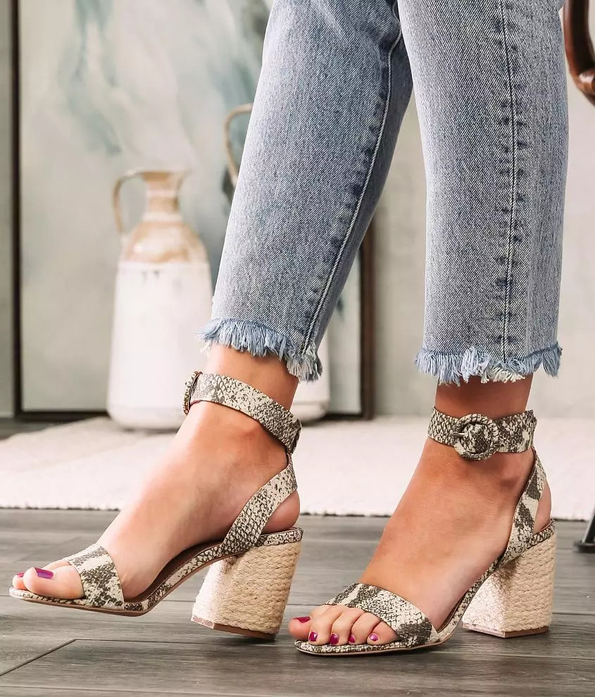 Cannoli Espadrille Sandal | Buckle