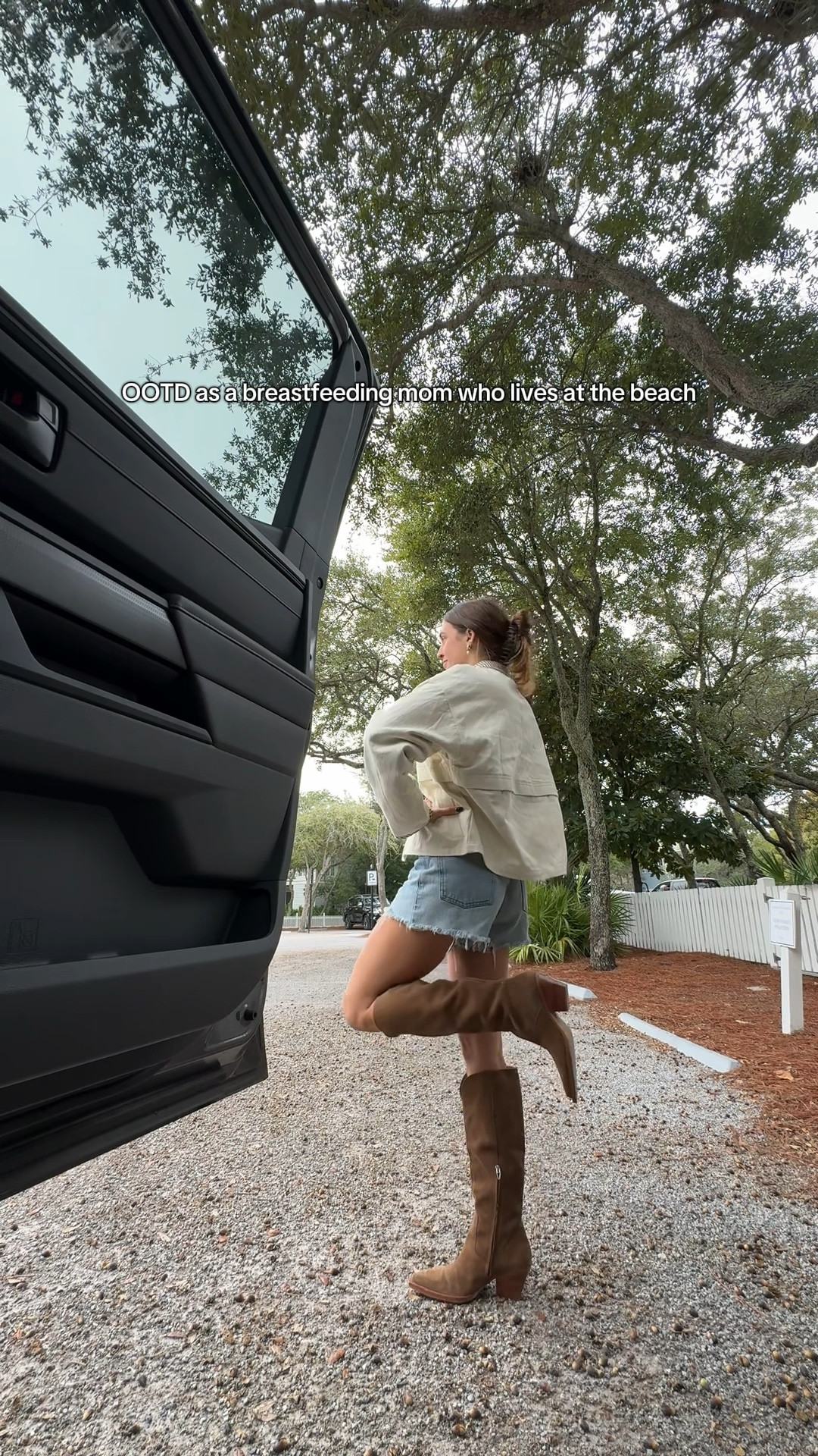 winter outfit inspo for the south🤍 trying to get the holiday vibes with warmer weather! wearing size M sweater and barn jacket (code: marymargaret) 

#LTKHoliday #LTKmomlife #LTKootd