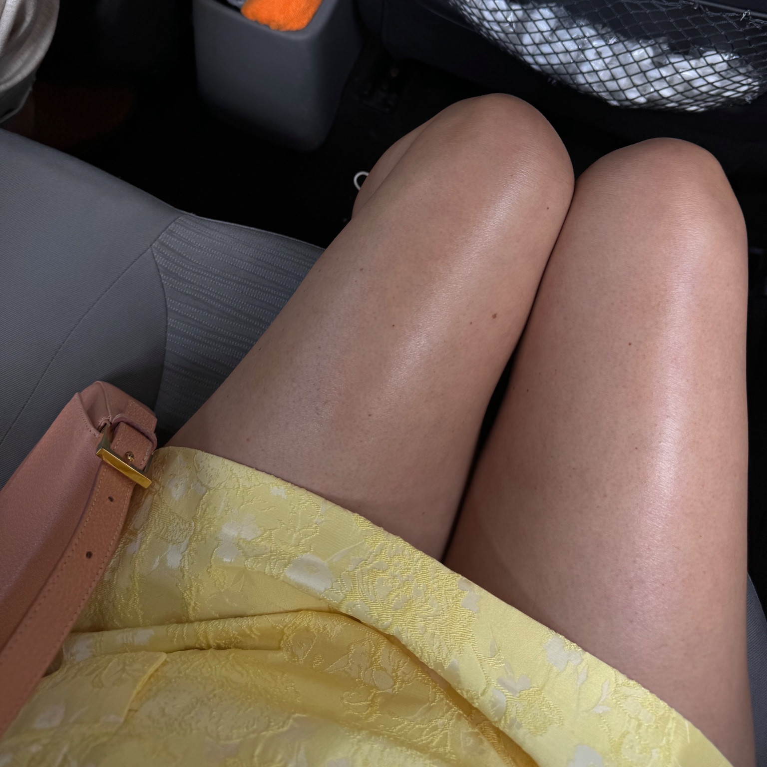 my favorite glow-tion concoction! see below for my favorite ingredients to add to your lotion for a perfect vacay tan and glow, on the go!

#LTKTravel #LTKFindsUnder100 #LTKBeauty