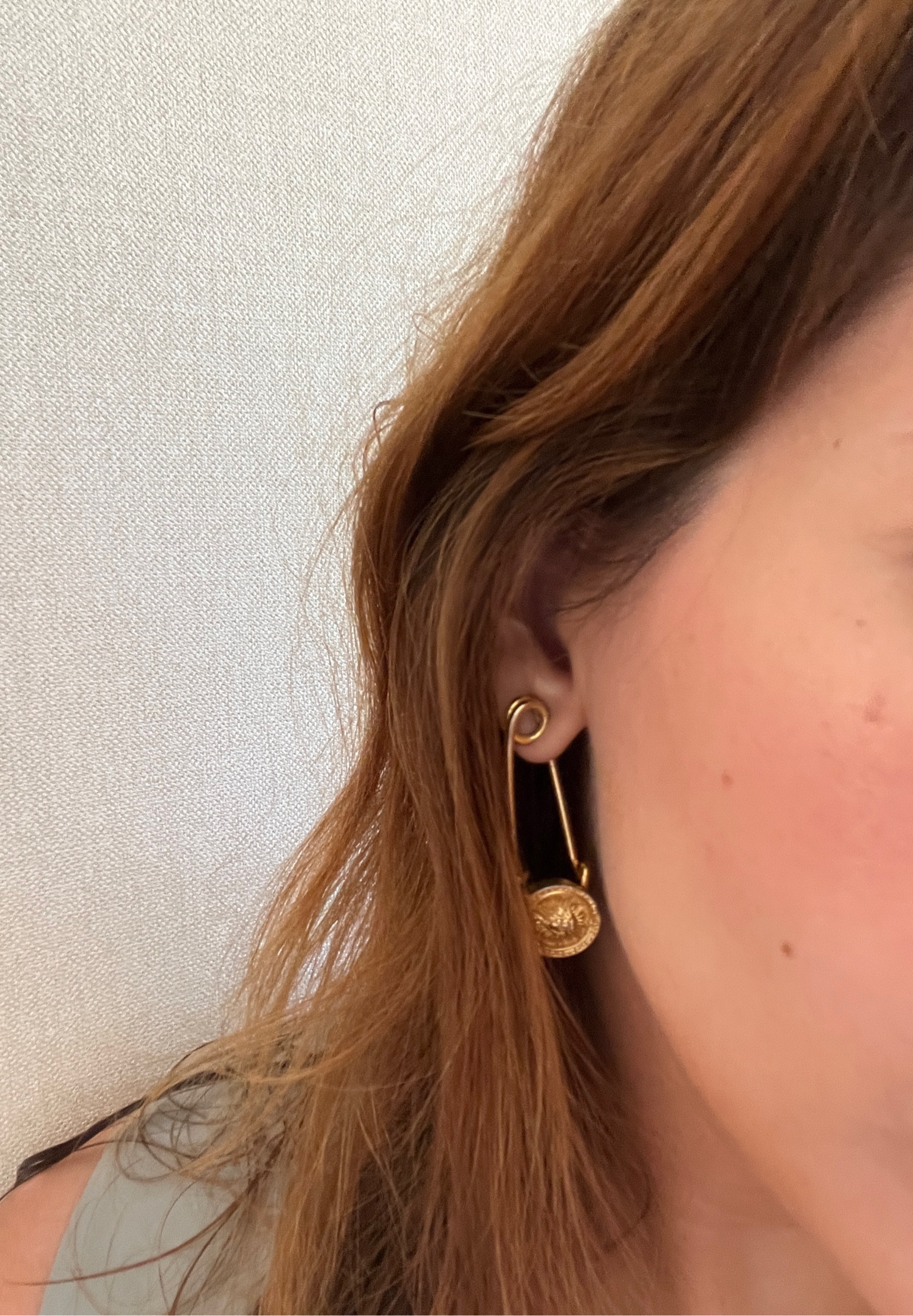 Eu acho esse brinco o perfeito equilíbrio entre chic e cool 😎 