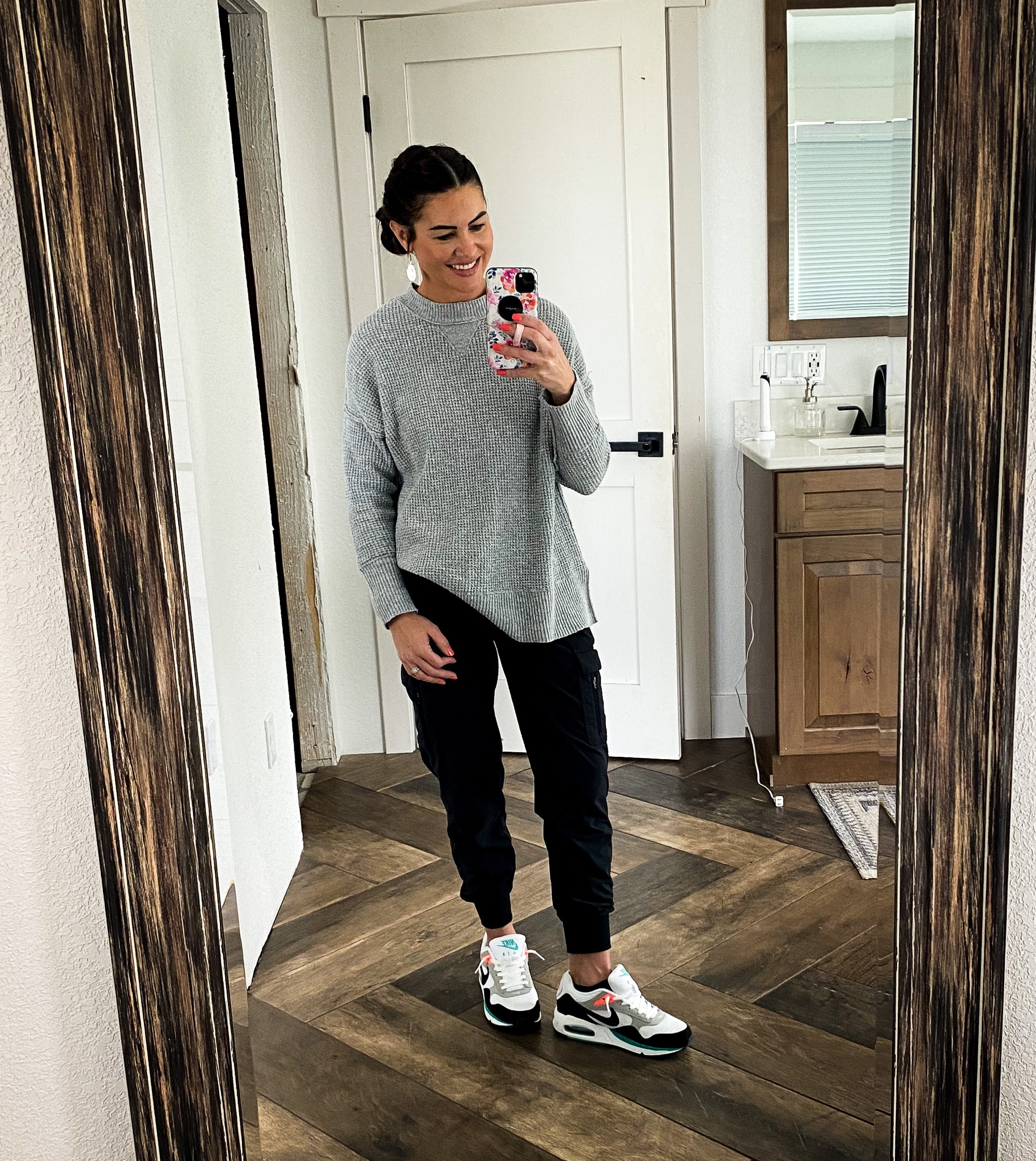 These Nike shoes 😍

#LTKfamily #LTKU #LTKbeauty