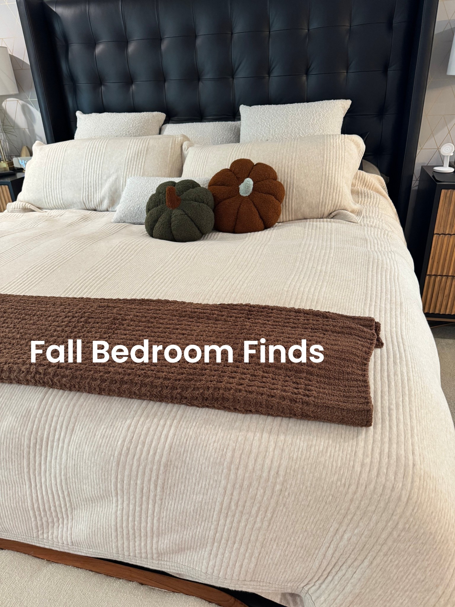 Fall bedroom finds, pumpkin pillows, fall throw blanket, brown throw blanket, waffle knit throw blanket, fall home decor, fall decorations, Amazon home decor, Amazon fall decorations, pumpkin throw pillows, fall bedroom 

#LTKFindsUnder50 #LTKSeasonal #LTKHome