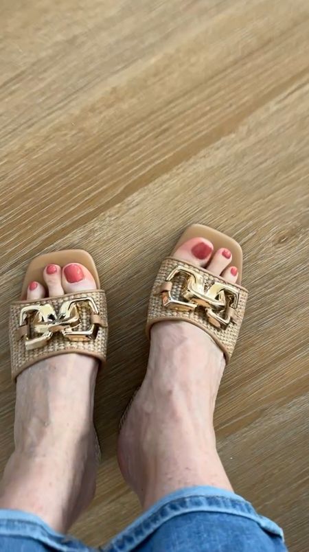 These sandals are only $35! So cute and comfortable! They come in black as well  

#LTKfindsunder50 #LTKover40 #LTKshoecrush