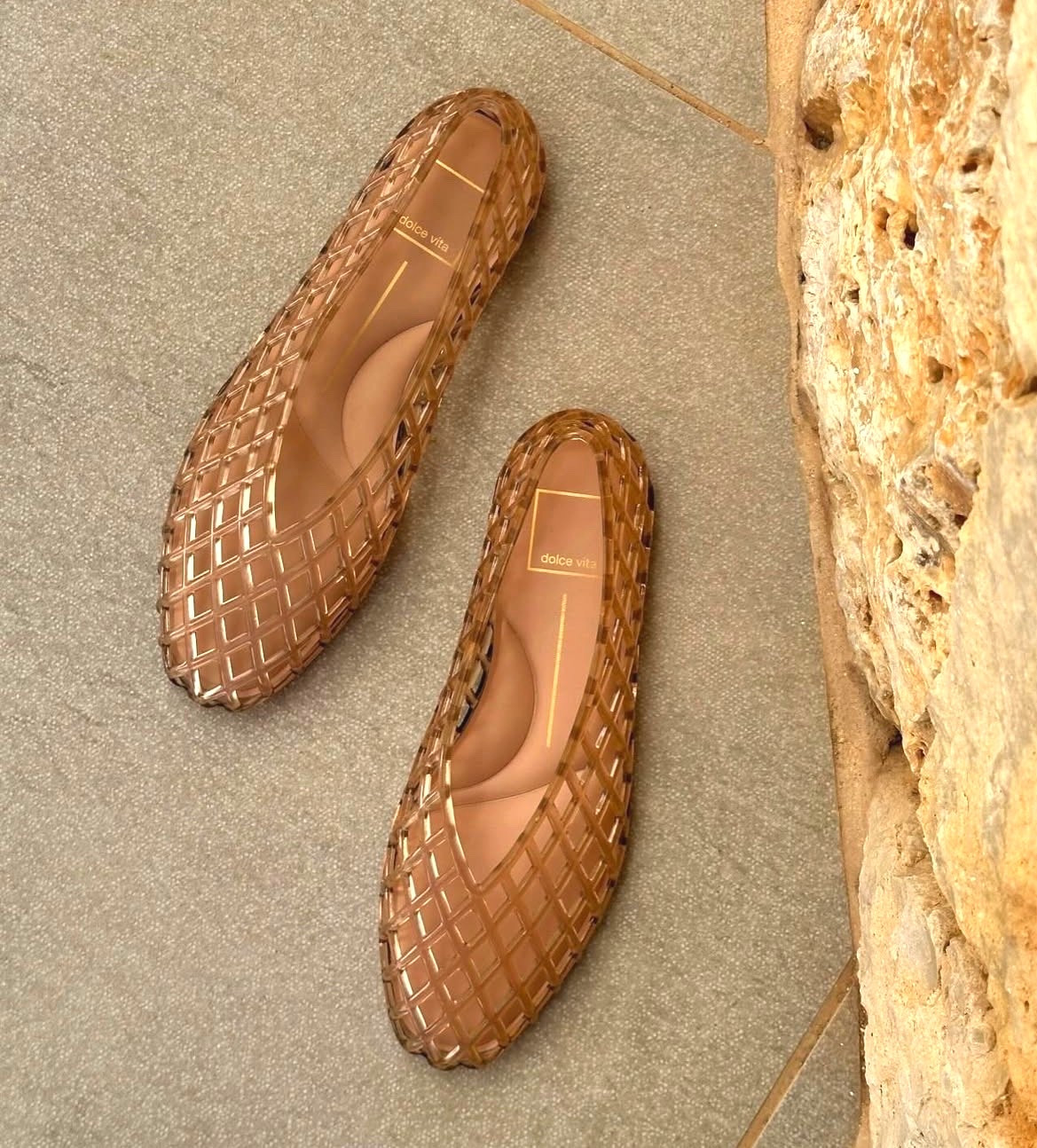 Jam Flats Mocha Jelly

On-trend, nostalgic, and surprisingly versatile. JAM is the 90s-era jelly ballet flat you’ll reach for again and again this season. Her airy, toe-baring design and flat silhouette is made for easy styling and all day comfortable wear

#LTKWorkwear #LTKTravel #LTKSeasonal