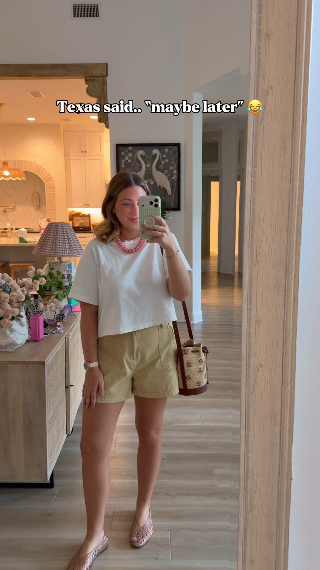 This is basically my everyday uniform 😂

Give me a boxy cropped tee, shorts and jellies and I’m good to go.

Add scallops to the shorts!? Now you’ve really got me. 🤎😂 These shorts are over 50% off today too!