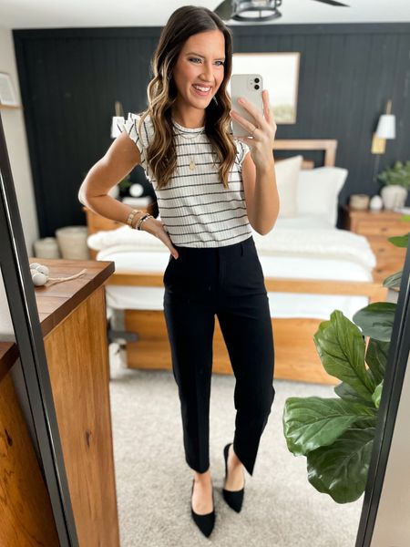 Gibson new arrivals! Code BECCA10. 

Top - sized down to a xs
Pants - 2 long 