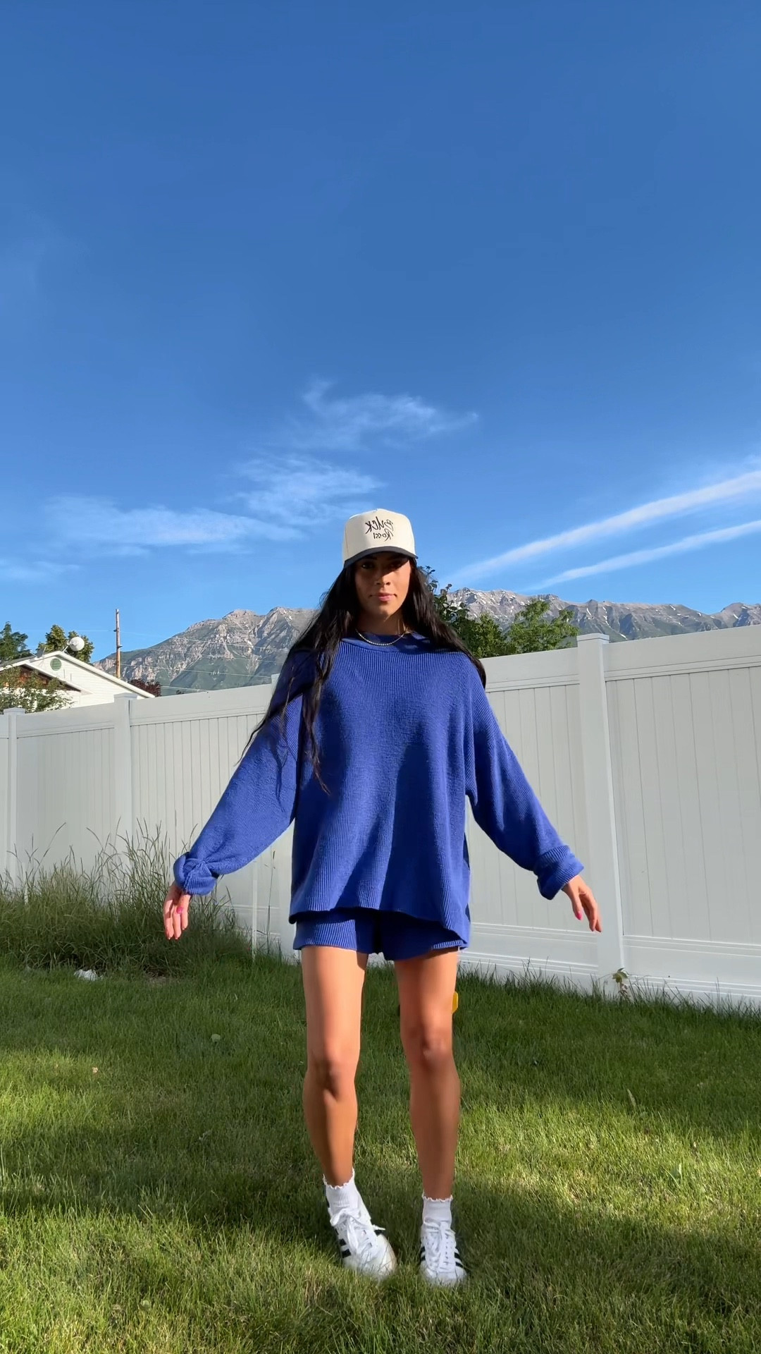 linking this fit + the Amazon version one !!