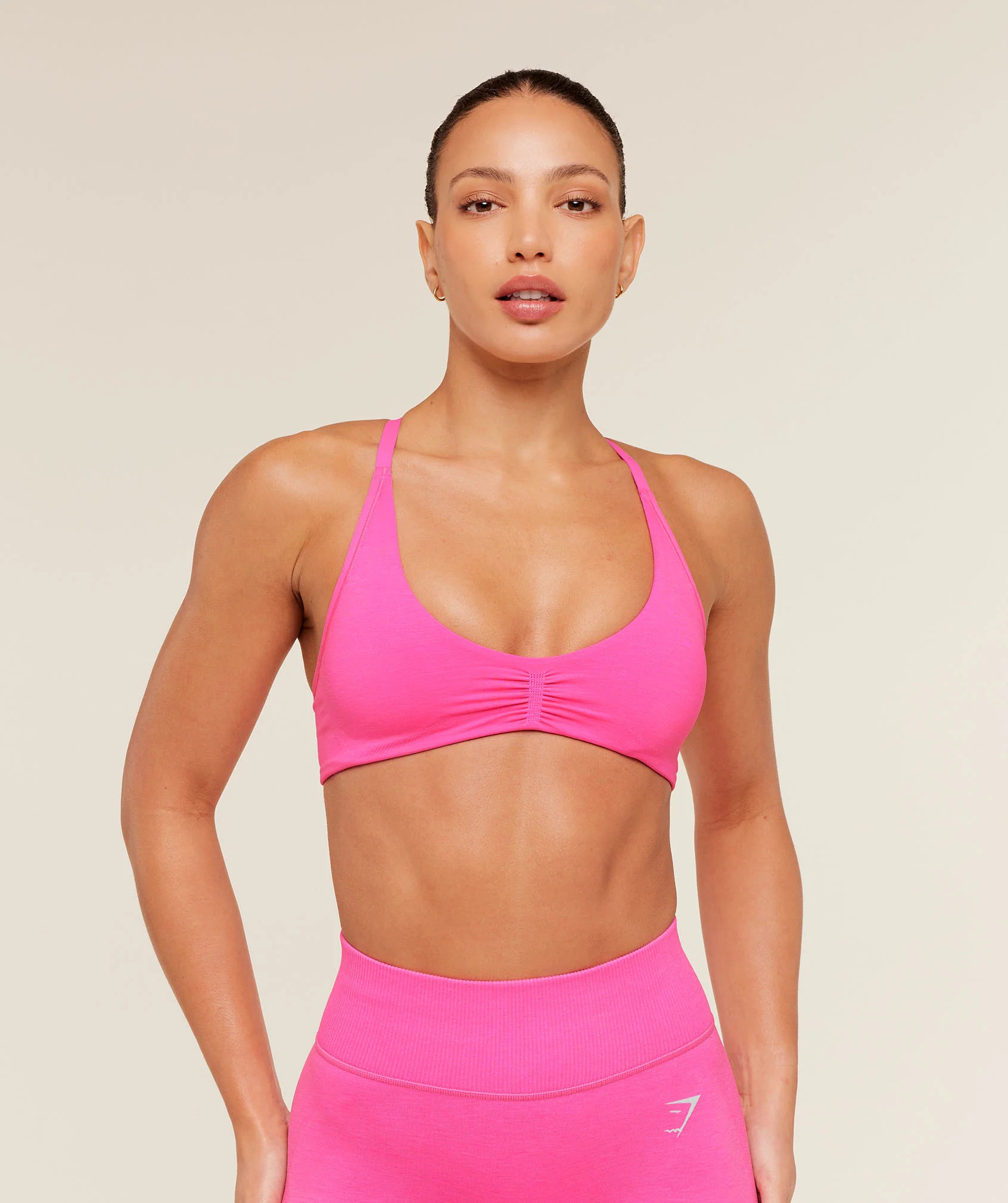 Gymshark Interval Seamless Light Support Sports Bra - Electric Pink | Gymshark CA