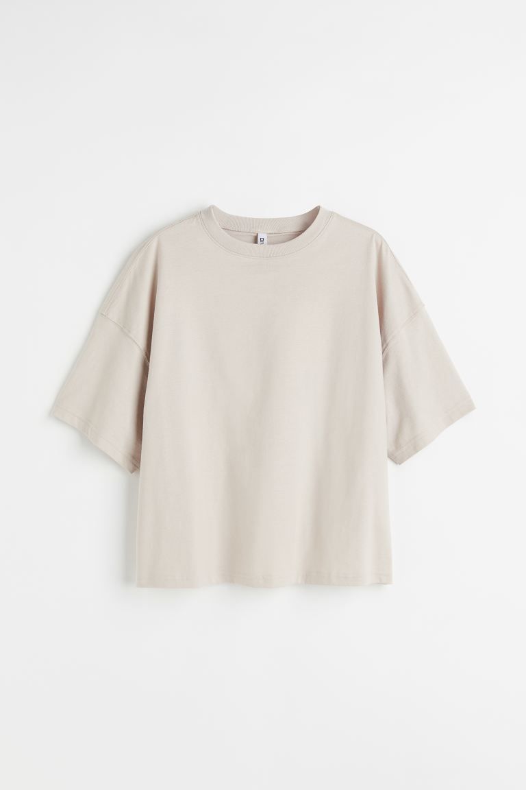 Conscious choice  New ArrivalBoxy T-shirt in soft cotton jersey. Ribbed crew neck, dropped should... | H&M (US + CA)