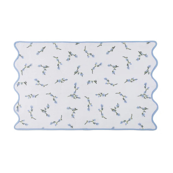 Floral Scallop Bath Mat | Kassatex