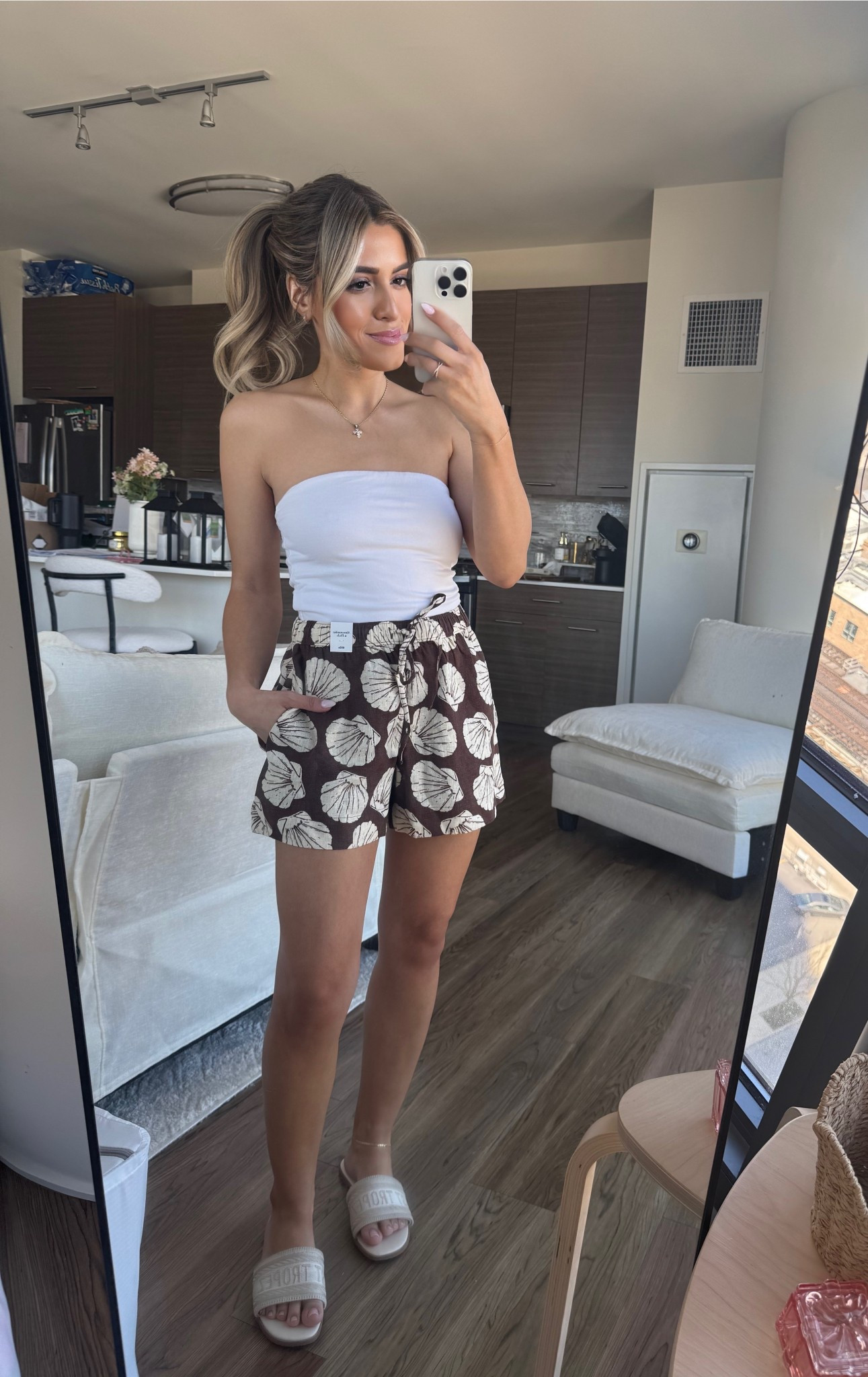 Vacation outfit , summer outfit , summer shorts. , linen shorts , seashell shorts , tube top , sandals 



#LTKPetite #LTKStyleTip #LTKFindsUnder50