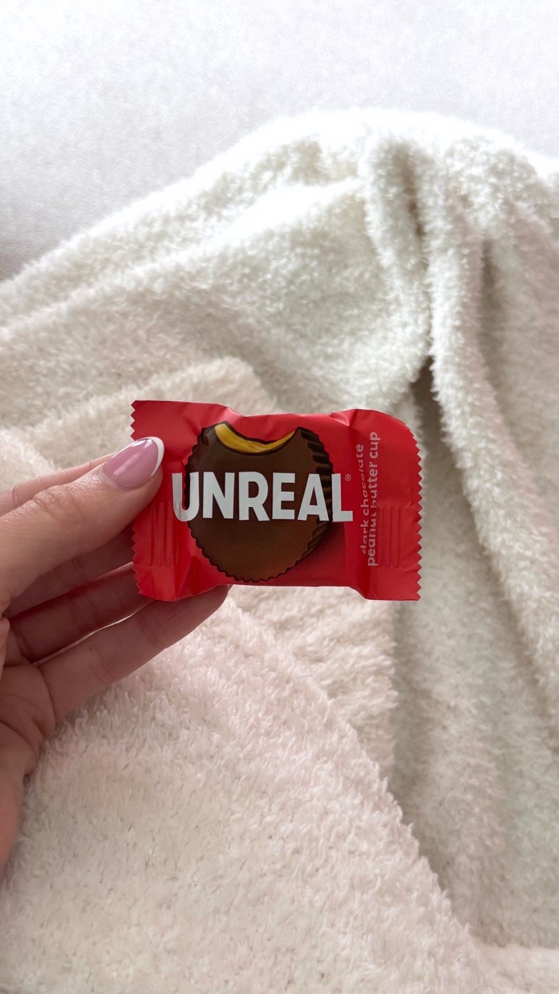 The chokehold these have on me 🤤🍫 a healthier little sweet treat! 

Target finds. Snacks. Chocolate. Candy. Less sugar  