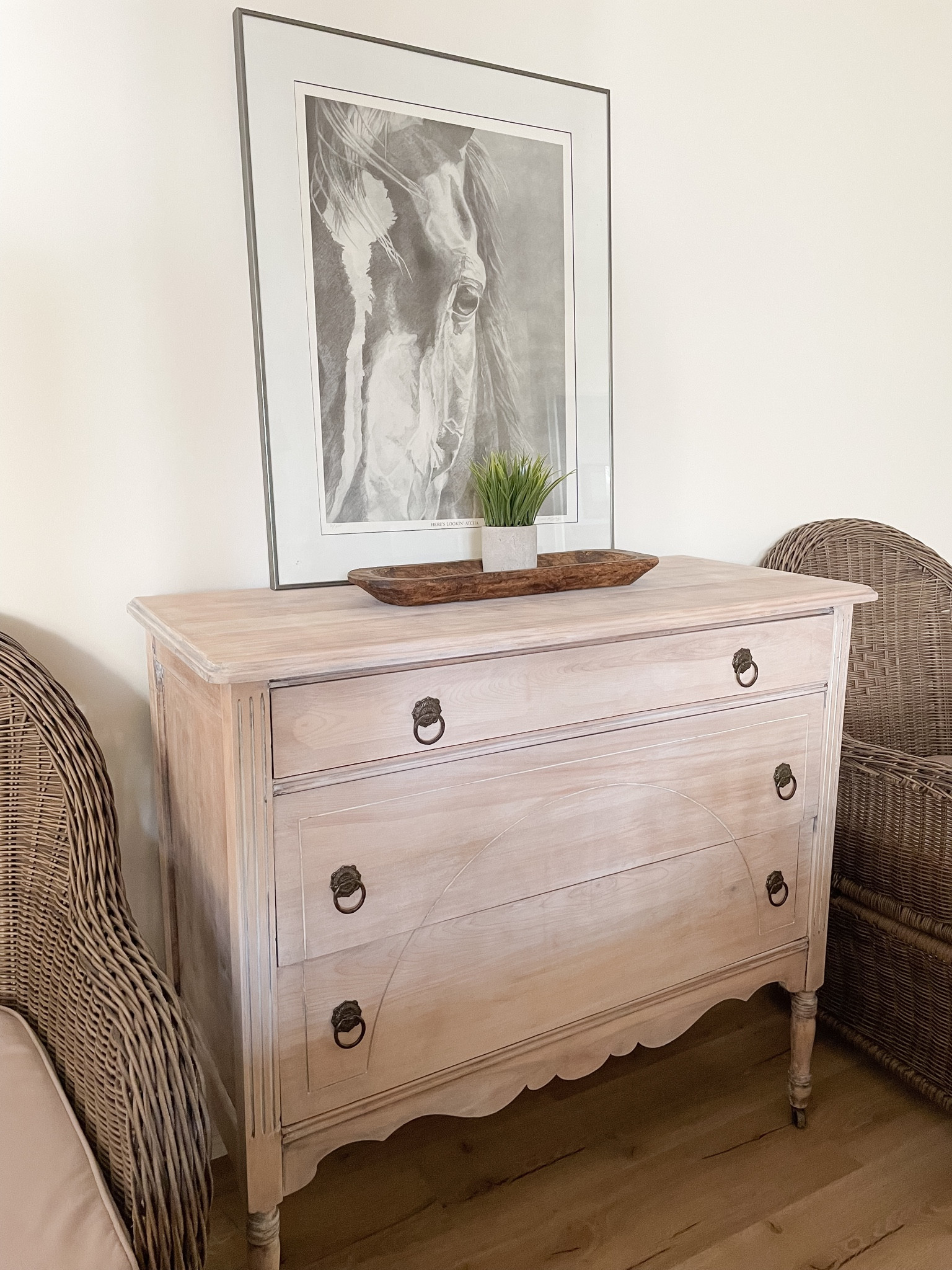 MODERN FARMHOUSE TOUCHES 
.
Textures with wood and wicker (and wicker is not just for outdoors!) 
.
Add a touch of green - faux or not 
.
Then a bit a vintage or similar - with a whitewash dresser! 🤍

#LTKstyletip #LTKhome