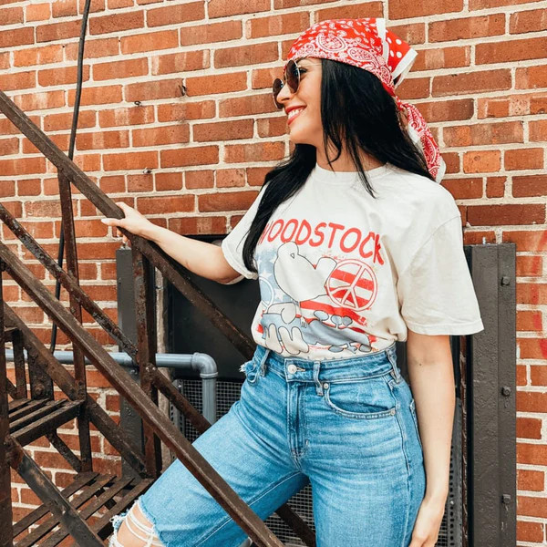 Woodstock USA Tee | Mountain Moverz