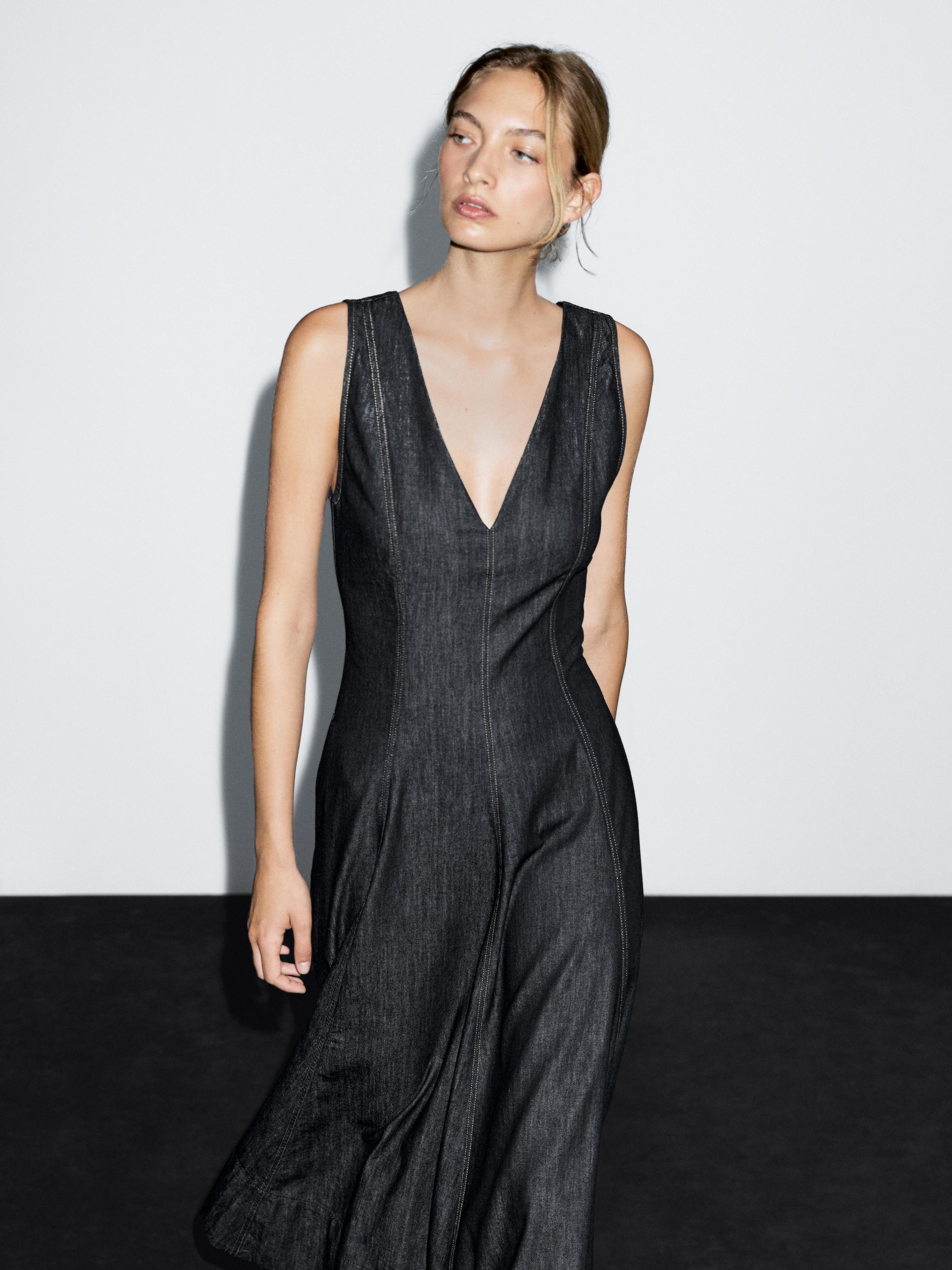 Denim midi dress with seam details | Massimo Dutti US
