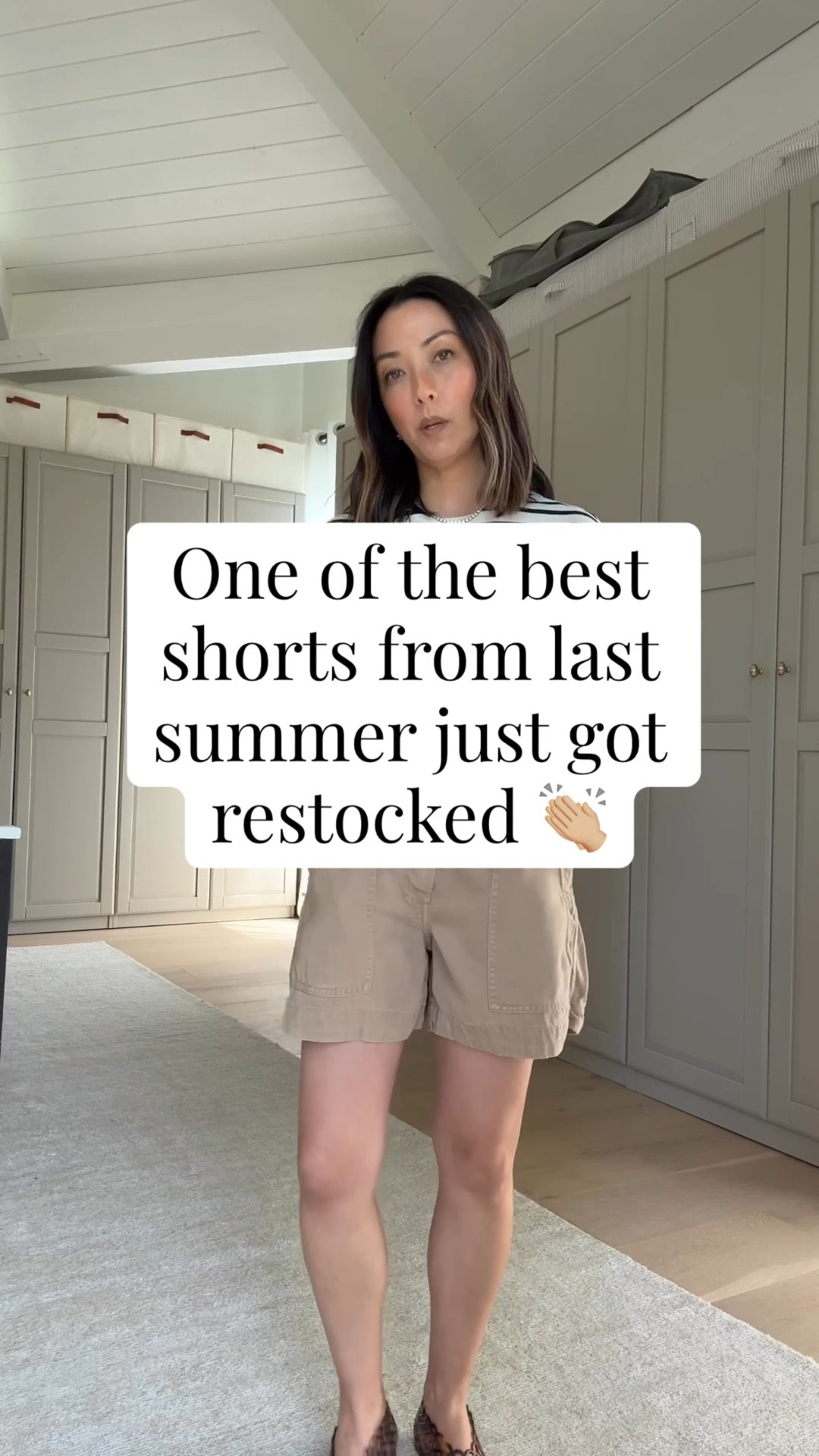 Everlane brought back their drapey utility shorts. These are so comfy and relaxed. I sized up to a 2 and they’re roomy, but I like room in my shorts. You can go tts on these tho. 

Tuckernuck tee xs
Everlane shorts 2
Steve Madden jelly flats 5
Quince bucket bag
Dorsey James necklace 15”
Electric picks earrings 
Celine sunglasses 

#LTKmomlife #LTKPetite #LTKgrwm