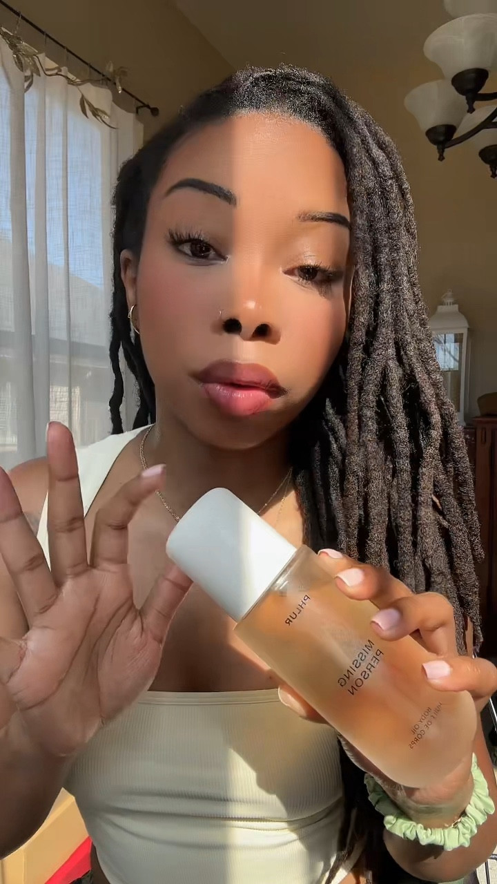 I looovvee missing person from phlur. One of my best scents in my collection 💕

#LTKmorningroutine #LTKBeauty #LTKselfcare