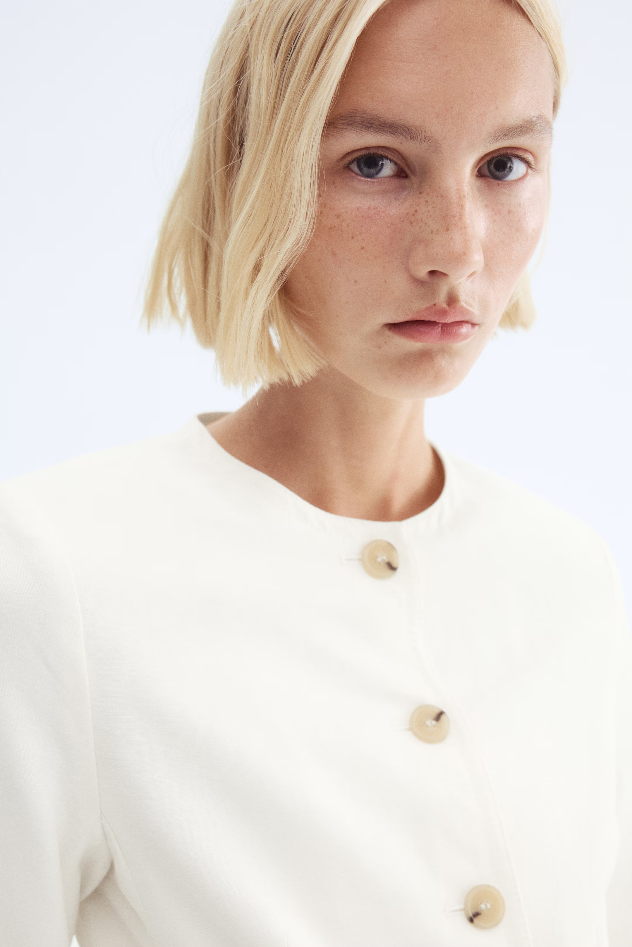 Linen-blend blazer - Cream - Ladies | H&M GB | H&M (UK, MY, IN, SG, PH, TW, HK)