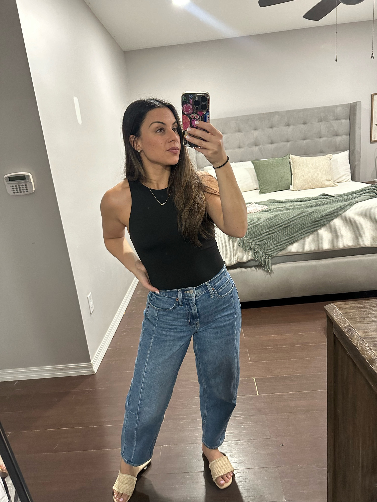 Old navy jeans
Barrel jeans
Bodysuit
Denim


#LTKMostLoved