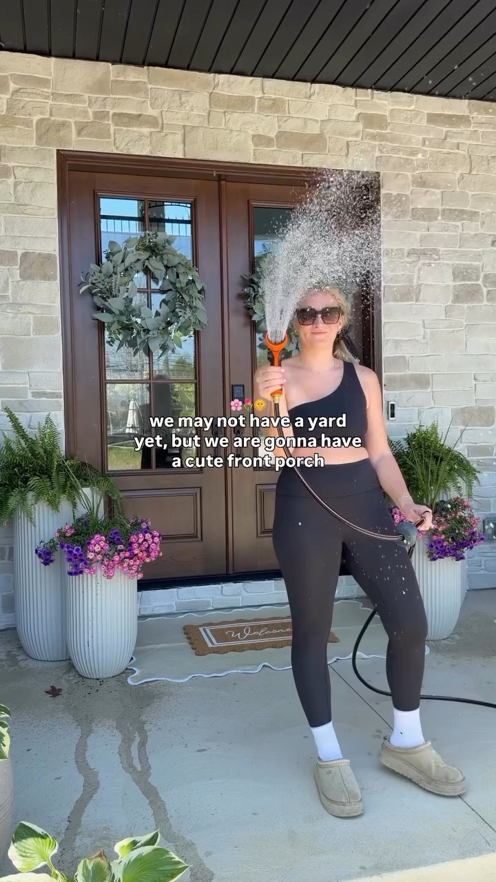 hose reel keeping me in check 💦🌸🌷

follow along for more home inspo, affordable finds and home projects ◡̈ comment PORCH for the link to my hose reel and everything you see including the viral planters from @athomestores 

#lowesfinds #athomefinds #homeinspo #diyhome #porchinspo

#LTKmomlife #LTKHome #LTKActive