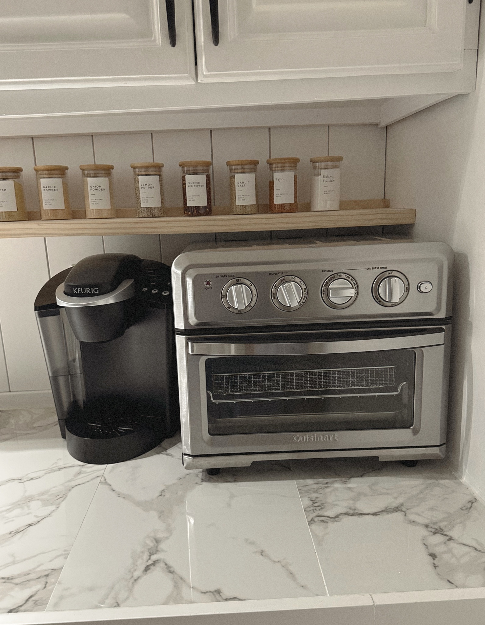 AIR FRYER 
The only air fryer you need. We literally use this all the time at our house. It’s very simple to use and it’s a healthier option instead of frying your food. 💨

#LTKHoliday #LTKhome #LTKGiftGuide