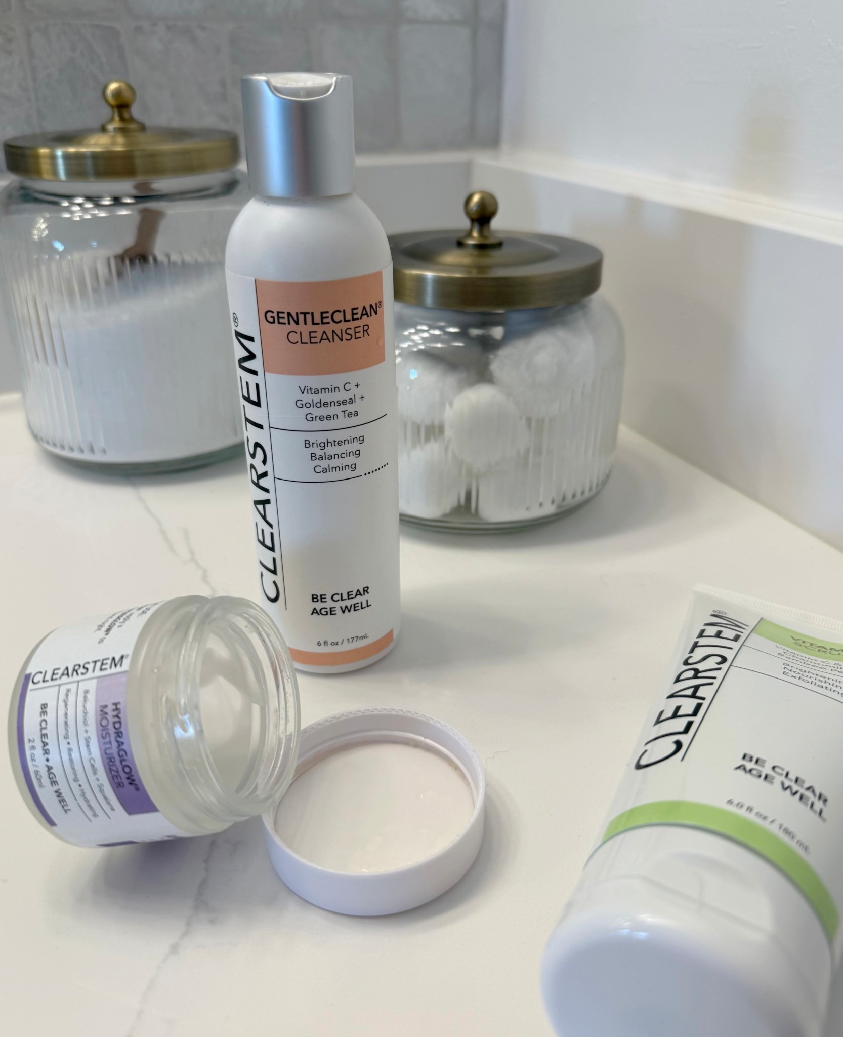 My favorite everyday cleansers and moisturizer are on sale! It’s their biggest sale ever! You don’t want to miss! 🤩

Use my code HOUSETOHOME 


Skincare, daily cleanser, anti-aging, daily routine, toner, face serum, face mask, exfoliating cleanser 


#clearstem 

#LTKGiftGuide #LTKselfcare #LTKCyberWeek