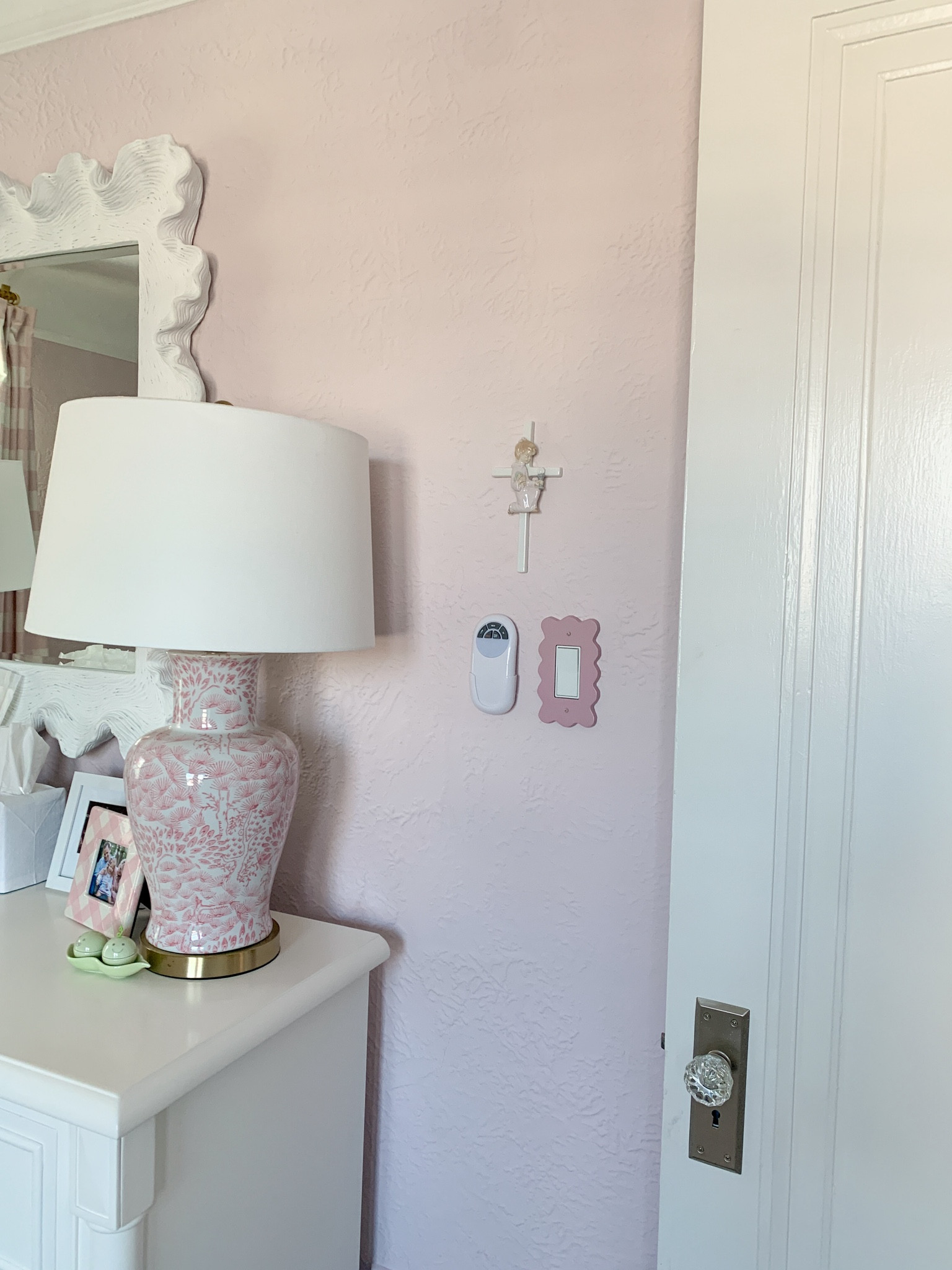 The scallop light switch cover is the perfect addition to a little girls room!! 

#LTKkids #LTKhome