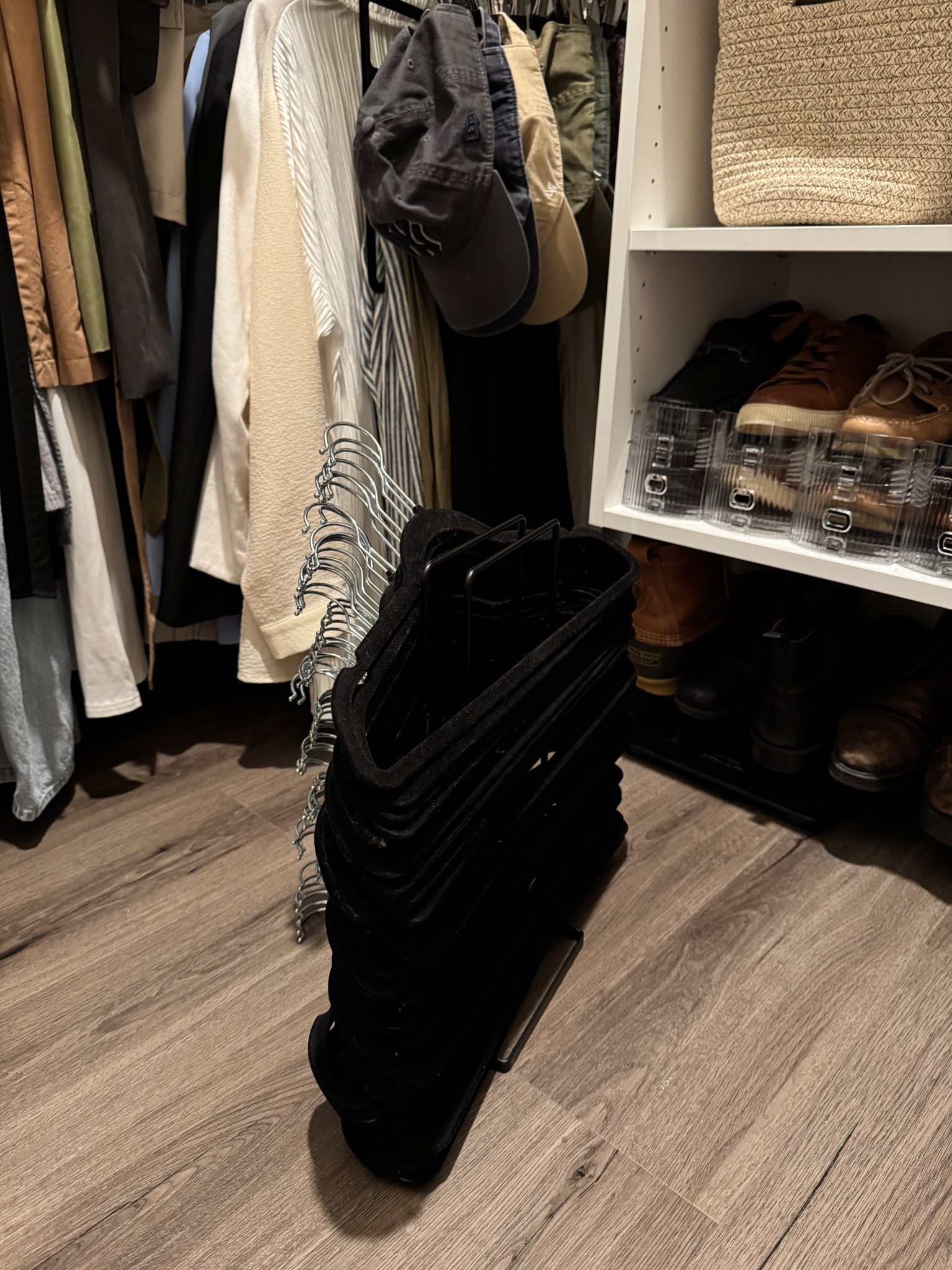 Closet Hangers Organizer 

#LTKHome #LTKFindsUnder50