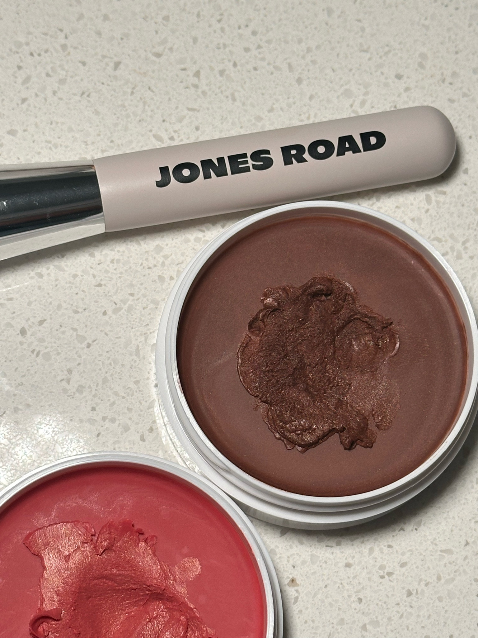 Perfect for no makeup makeup look. 

Beauty finds. Blush. Makeup. No makeup makeup products. Beauty products. Creamy blushes. Makeup must haves. 
