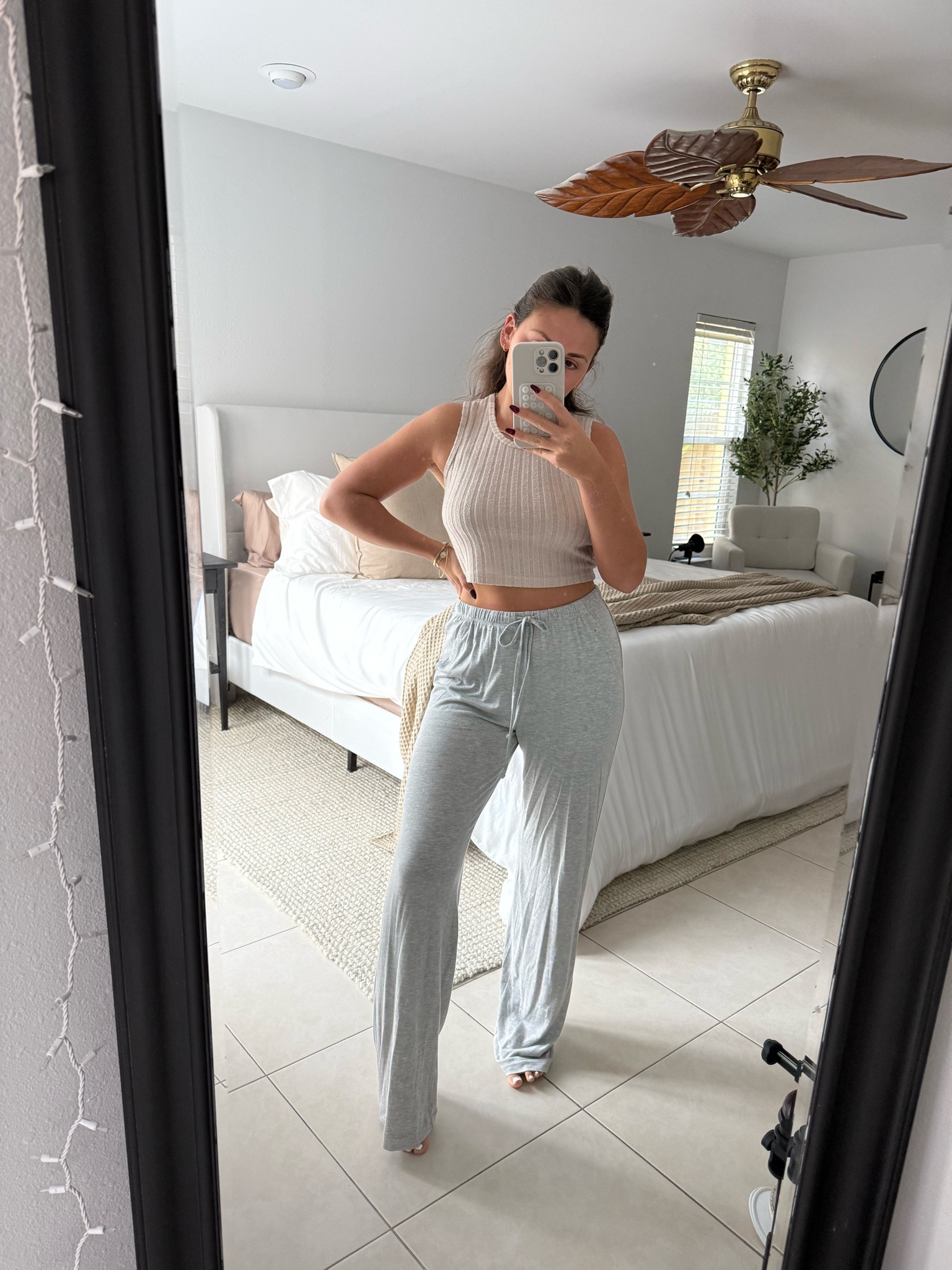 the comfiest sweats / pajama pants 

#LTKFindsUnder50 #LTKSeasonal #LTKFitness