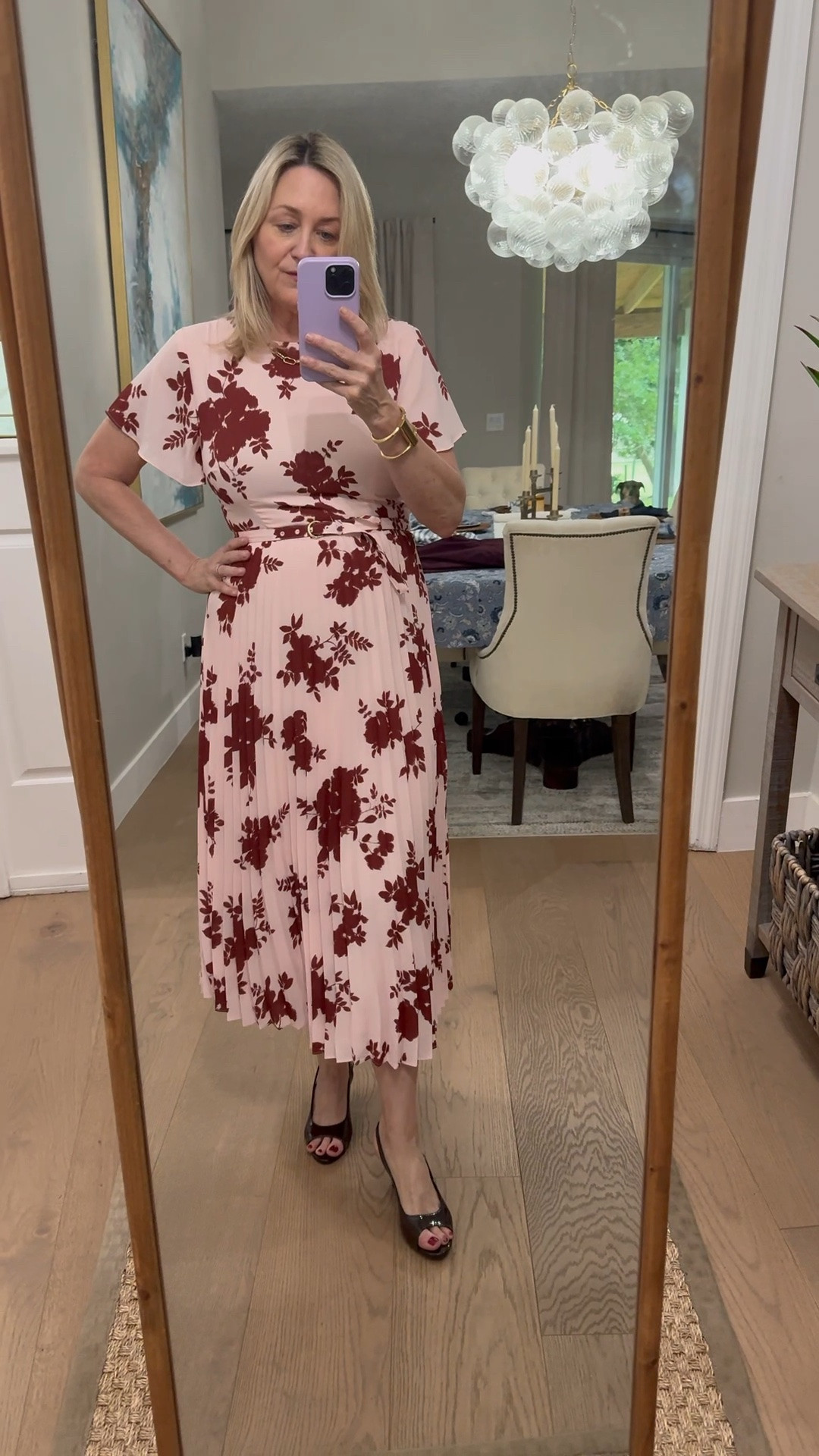 Pretty fall dress, love then pink and maroon combo and feminine silhouette.   Work outfit, fall outfit #ThisisAnn