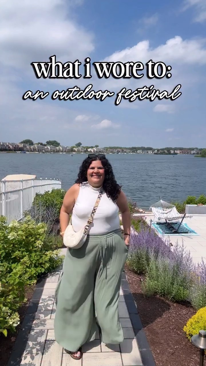 Before this heat wave hit, we went to see a cover band at an outdoor festival and I was looking for an outfit that would still work once that sun went down! A crossbody is perfect for a fest, sunnies are a must and you’re good to go! 

#ootd