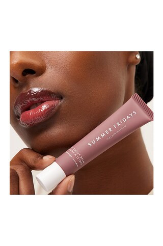 Summer Fridays Lip Butter Balm in Brown Sugar from Revolve.com | Revolve Clothing (Global)