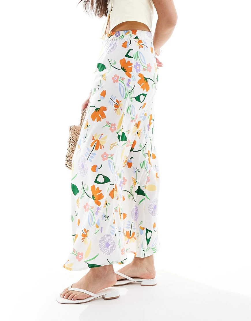 ONLY floral print maxi skirt in white | ASOS (Global)