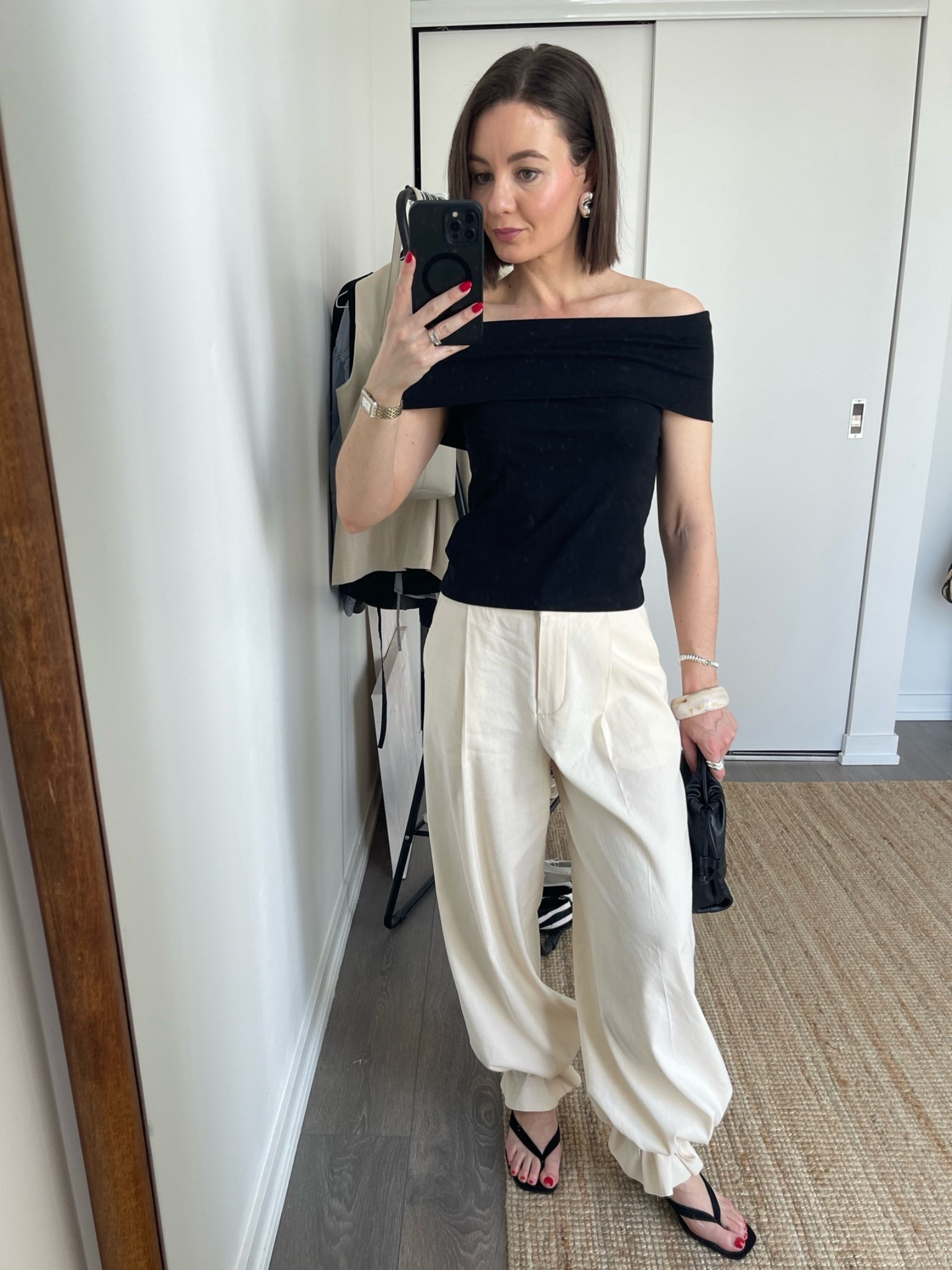 The chicest thing kitten heel sandals (tts), and also how fabulous are the balloon trousers? I’m wearing a size 2 (my usual size in MD).

#LTKsummer #LTKcanada