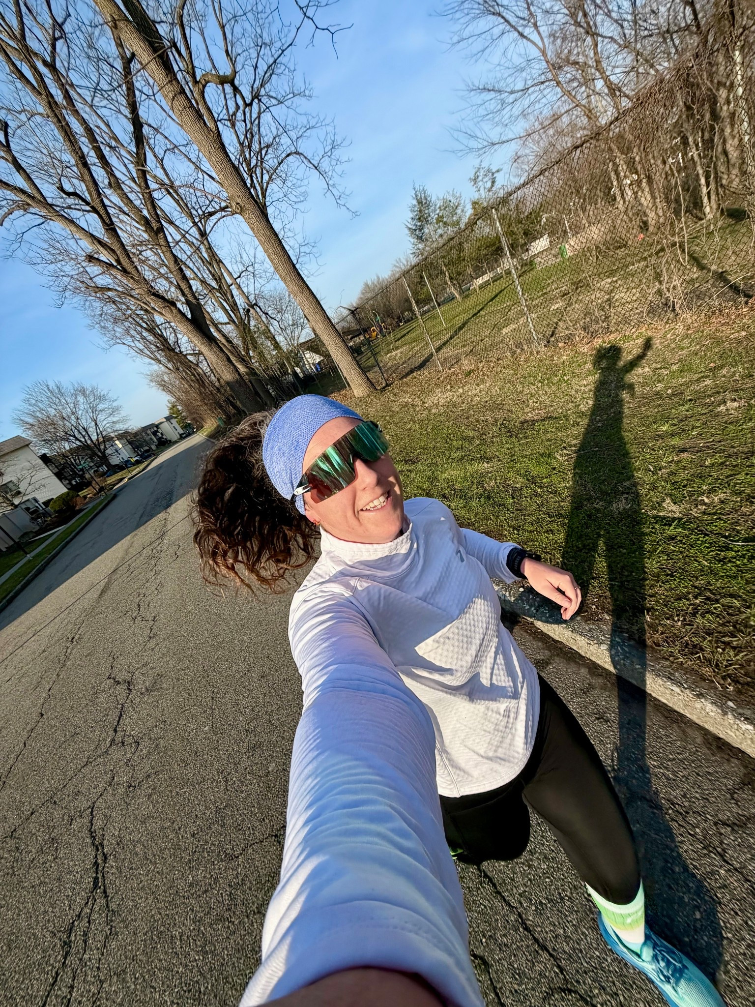 happy friday friends! got my miles in early! hoping for warmer weather soon! 🤞🏻

#LTKActive