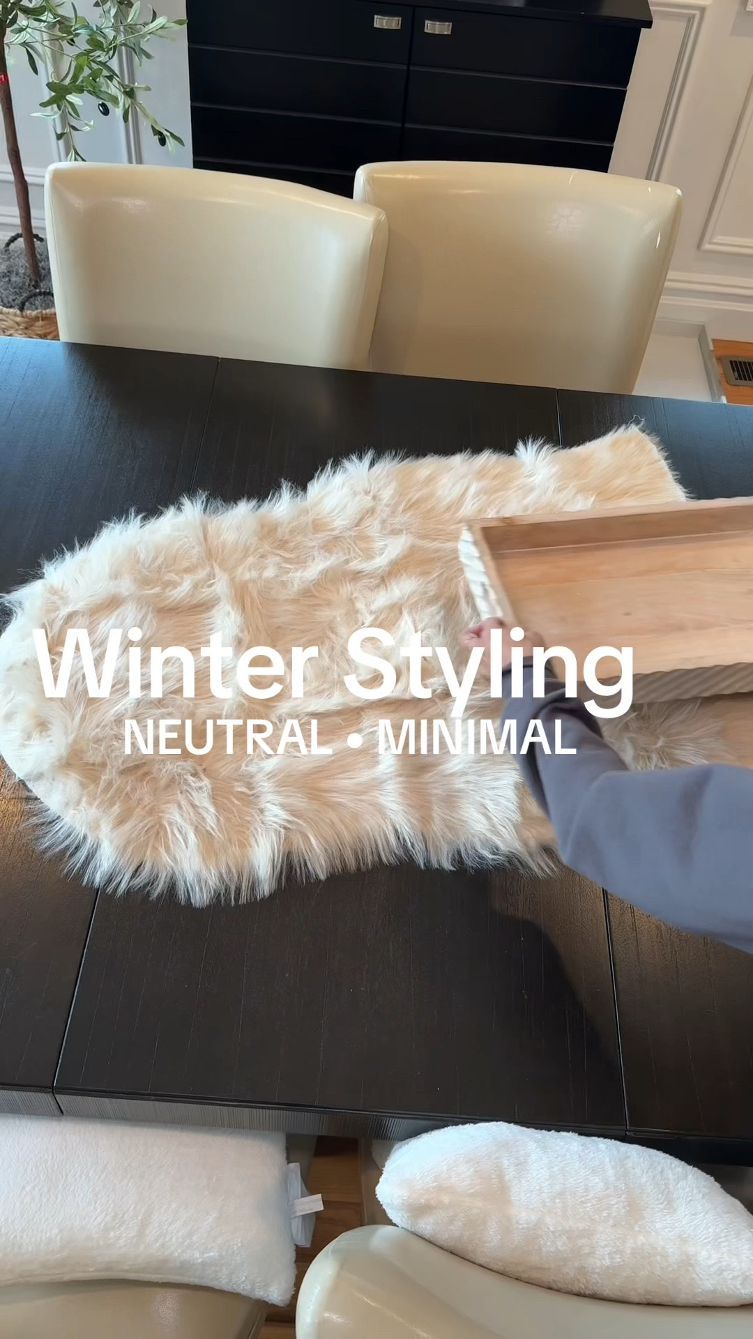 Winter Styling : January Refresh! #tablesetting #tabledecor #winterstyling #januaryrefresh

#LTKfindsunder100 #LTKstyletip #LTKhome