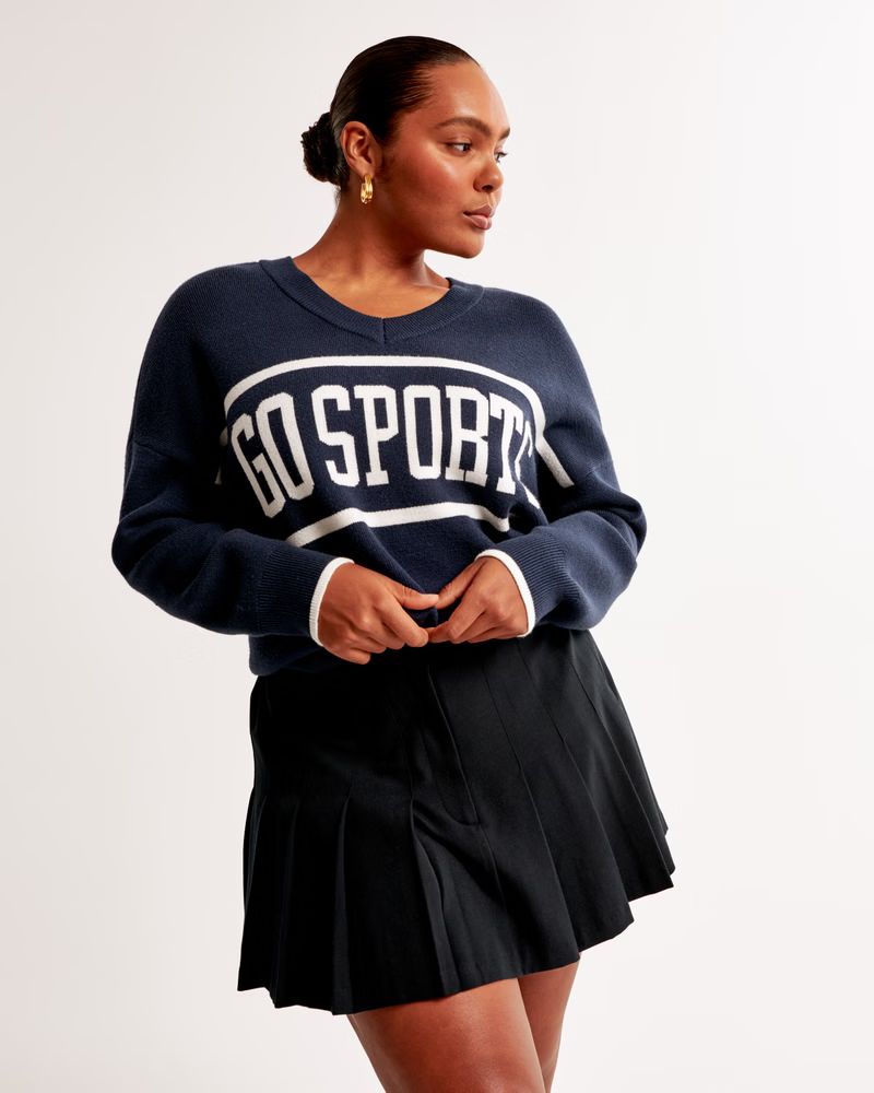 Go Sports LuxeLoft V-Neck Sweater | Abercrombie & Fitch (US)