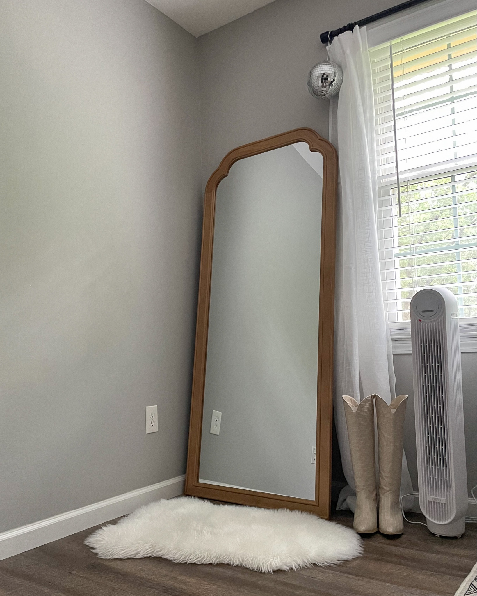 Home office setup 💗 this mirror is so big and great quality - it’s a steal! 

target find, floor length mirror, office decor, neutral home 

#LTKunder100 #LTKFind