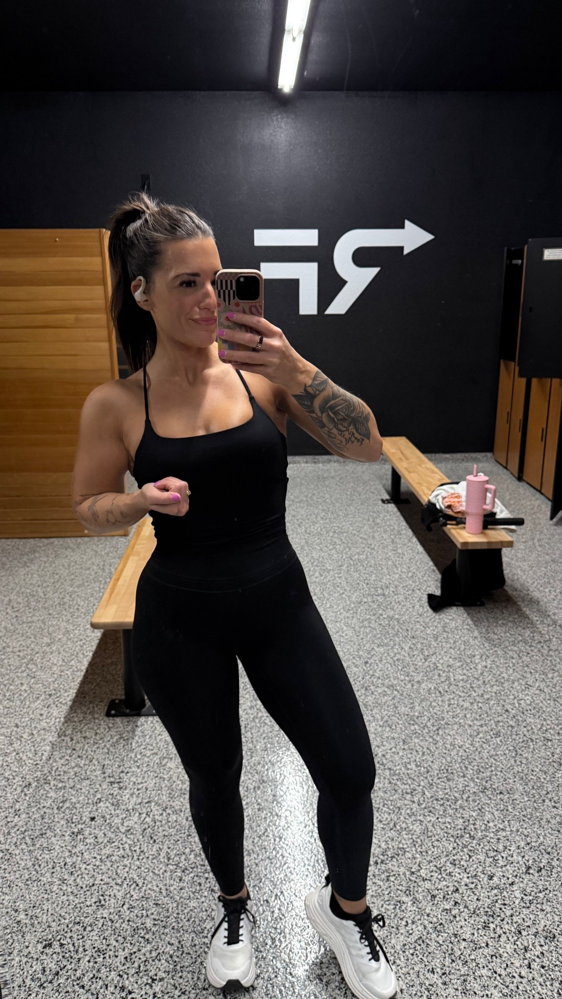 Gym ootd 🖤💪🏼

#LTKootd #LTKmorningroutine #LTKfitnessgoals