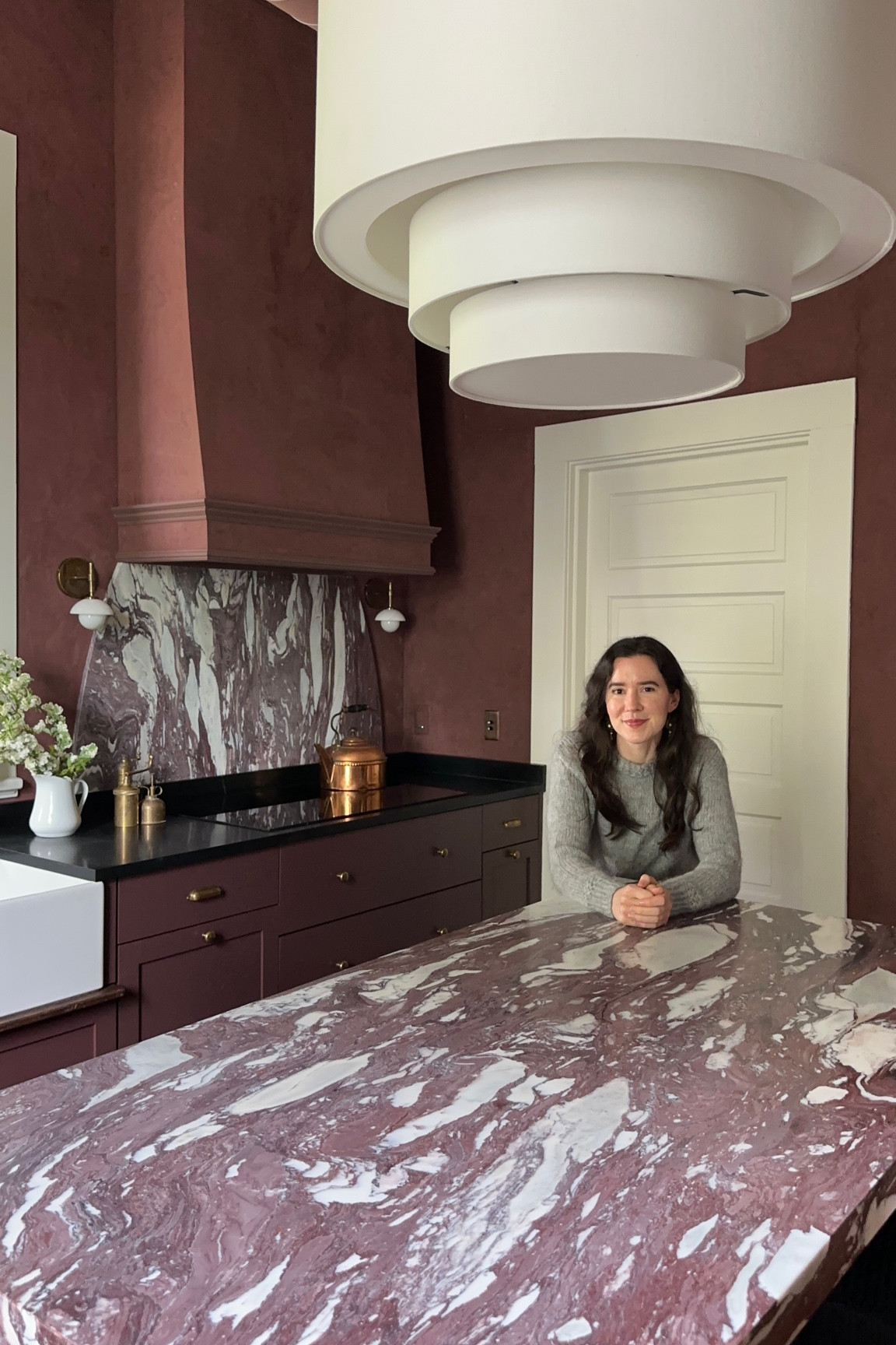 Bold accents in my new moody, vintage-inspired kitchen ♥️

#LTKHome