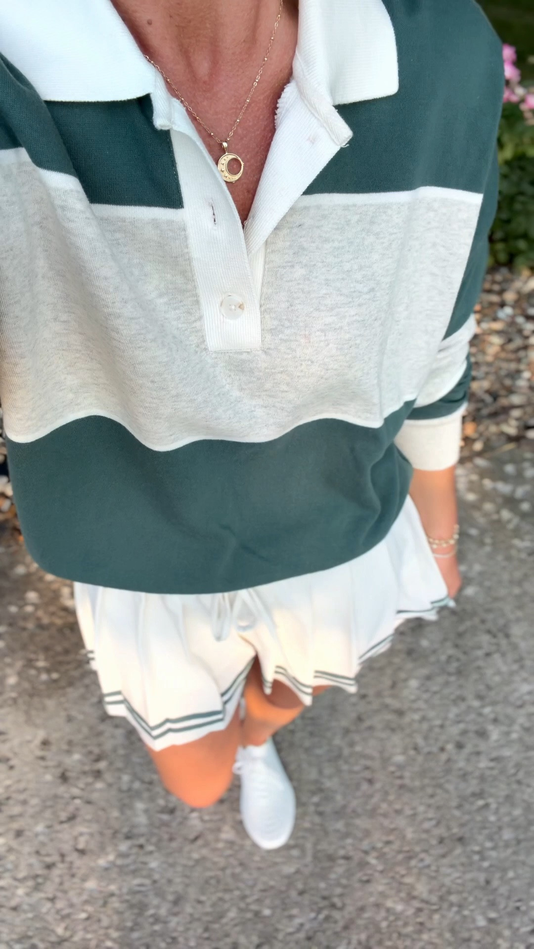 I love this casual and elevated active wear look! I wear this often to school drop-off. It's always comfortable to wear for running errands and after school activities. 

fall outfit, active wear, rugby shirt, casual style, mom style 

 #LTKootd #LTKmomlife #LTKmorningroutine