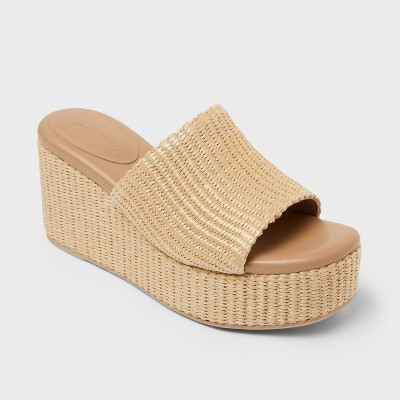Women’s Clove Round Toe Platform Heels - Universal Thread™ Natural 9.5 | Target