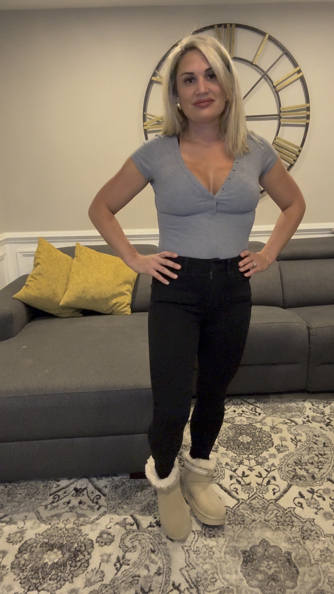 American Eagle Dream High-Waisted Jegging. Feels like you’re wearing stretchy pants! Very comfortable and they suck your tummy in! 
*Jeans True to size: Wearing a 6 regular. I’m 5’6”. 
*Bodysuit: Size Medium 

#LTKBacktoSchool #LTKMidsize #LTKSeasonal